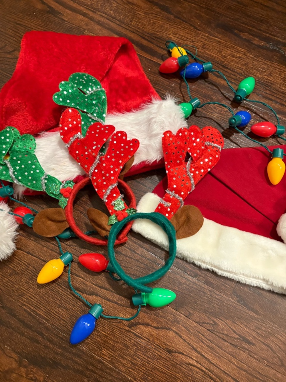 Christmas bundle: 2 Santa hats, 2 rainwear headbands, 2 light necklaces